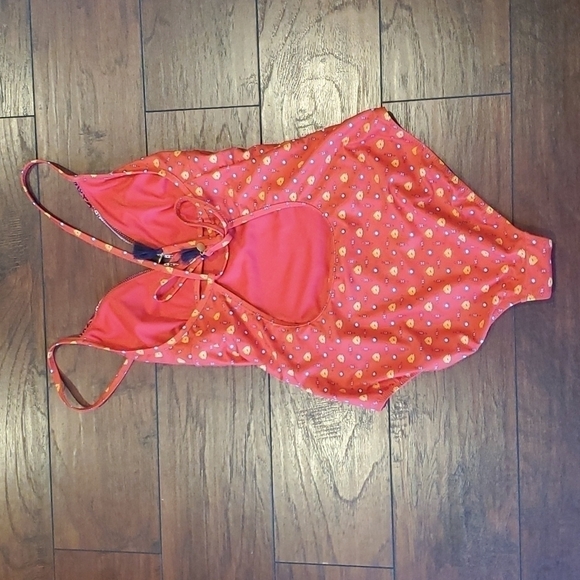 NWOT Jessica Simpson one piece boho swim sz L - Picture 3 of 5